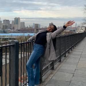 Meet your Posher, Sidney